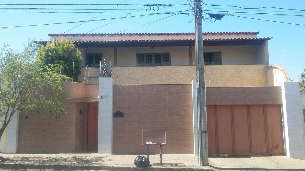 Suites Economy Uberlandia Bagian luar foto